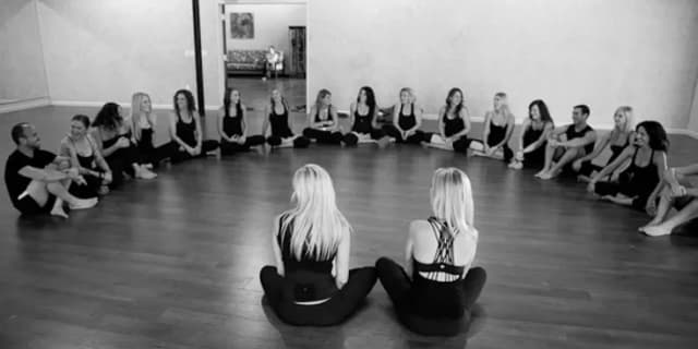 10 Hot Yoga Classes Package