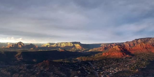 45 Mile Sedona Helicopter Seven Canyons Tour for One Person
