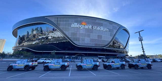 Las Vegas Strip and Downtown - 2 1/2 hr. Tour For the Driver