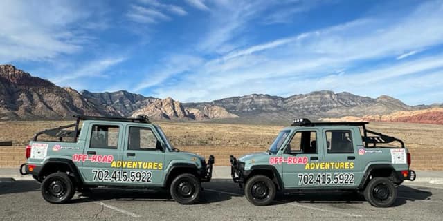 Red Rock Canyon Views Tour 3 1/2 - 4 hrs. For Passenger