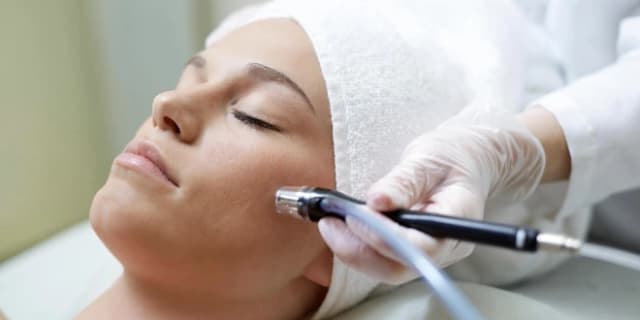 One Microneedling Treatment with Skin Booster