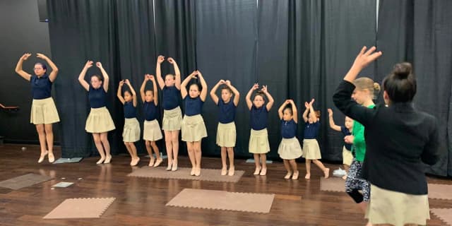 One Month of Ballet Lessons for Two Children Aged 4–11