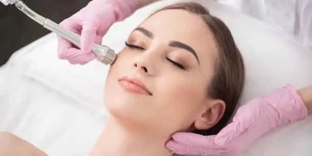 Microdermabrasion with Topical Vitamin C Infusion.