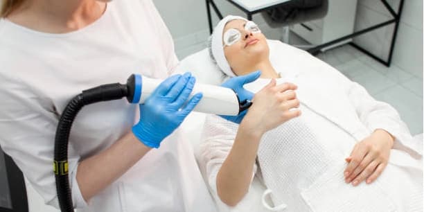 2 Dermaplane Facials with Oxygen Hydration Mask