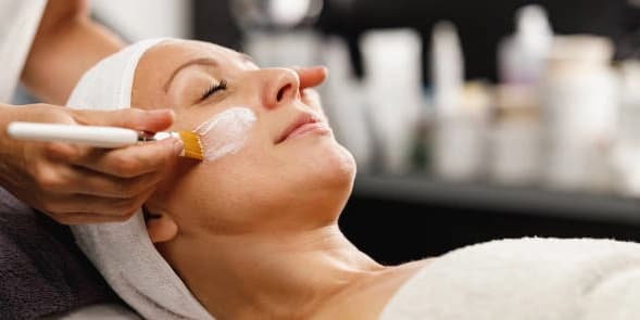 Two Hydroexfoliating Facial