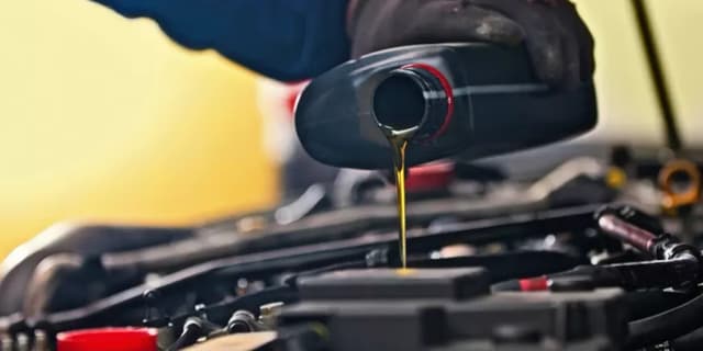 Synthetic Blend Oil Change