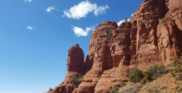 3 People: Red Rock Public Day Tour (Grand Canyon & Sedona)