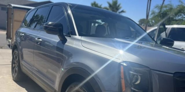 GTECHNIQ Ceramic Coating w/ Paint Decontamination for One Truck or SUV