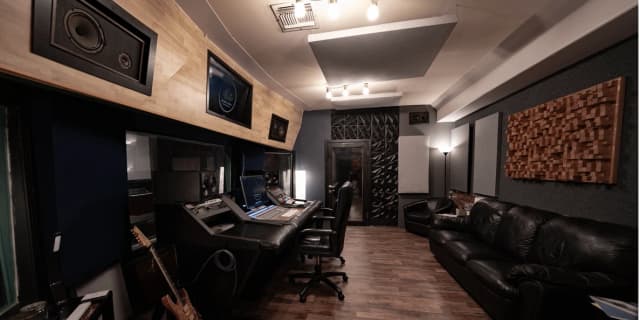 Hourly rate with engineer