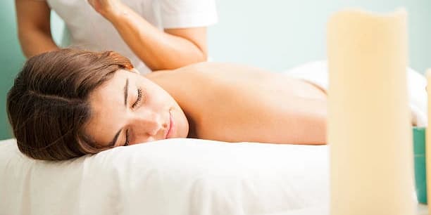 60-Minute Lomi Lomi Massage