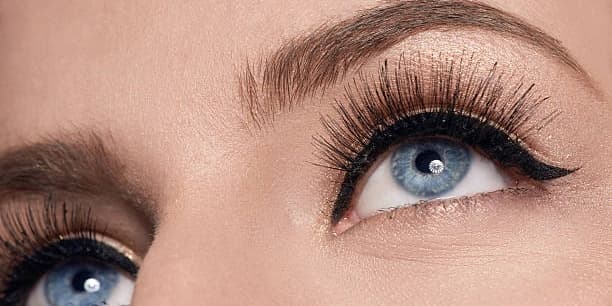 Full Set of Classic Eyelash Extensions