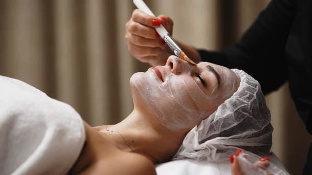 Dermaplanning Facial with Chemical Peel