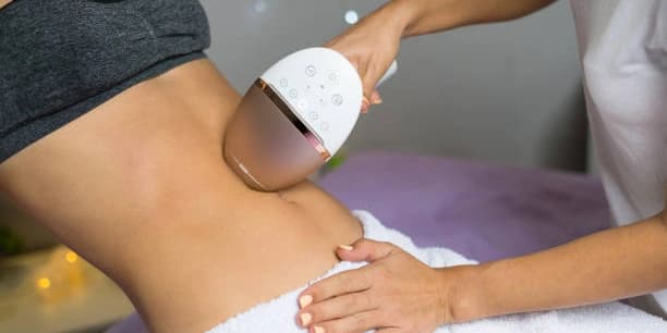 Three Ultrasonic Cavitation Fat- and Cellulite-Reduction Sessions
