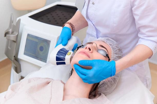 One Therma Lift Skin-Tightening Facelift