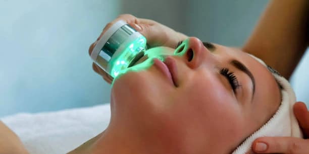 One 60-Minute AMWC Signature Glow