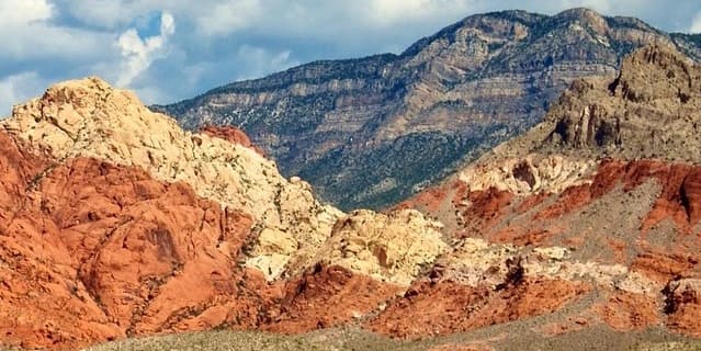 Skyline Helicopter Tours Private VIP Canyon/Strip Package