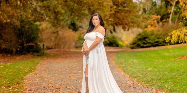 30 Minute Outdoor Maternity Photo Session