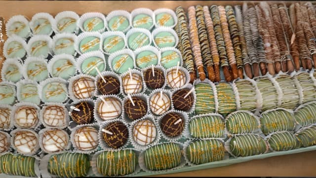 60 Piece Package - Upto 4 Choices