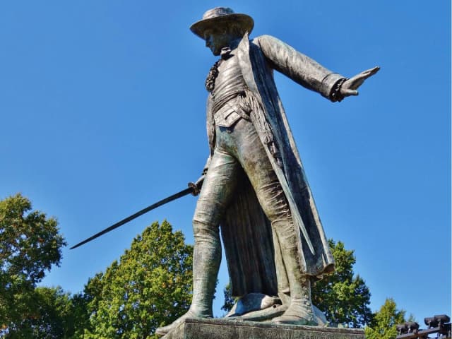 Bunker Hill Tour: Self-Guided Walk