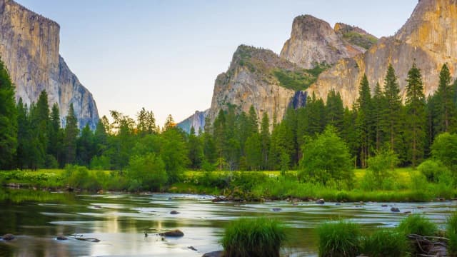 25+ National Park Tours: Self-Guided Driving Bundle