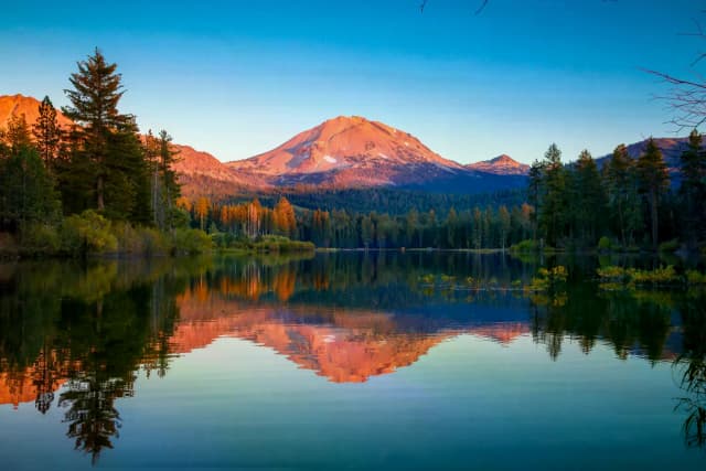Lassen Tour (Volcanic National Park): Self-Guided Drive