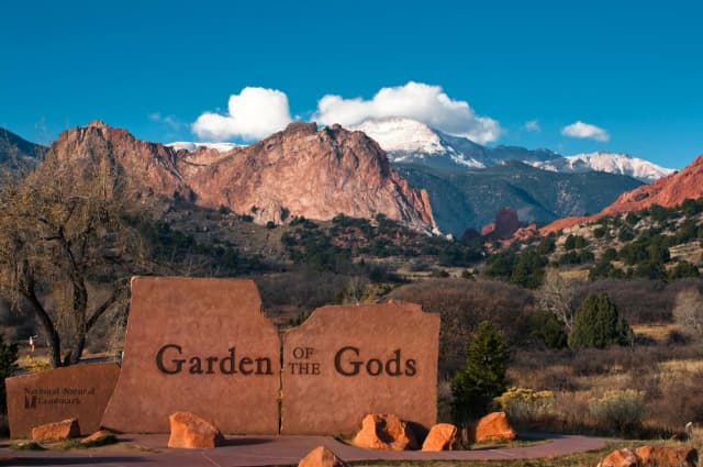 Garden of the Gods Tour: Self-Guided Drive and Walk