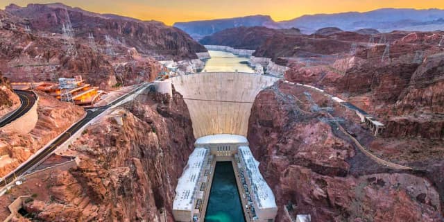 Nevada National Parks & Hoover Dam Self-Guided Driving Tours Bundle (6 Tours)
