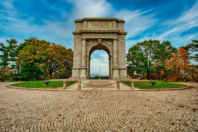 Valley Forge Tour: Self-Guided Drive