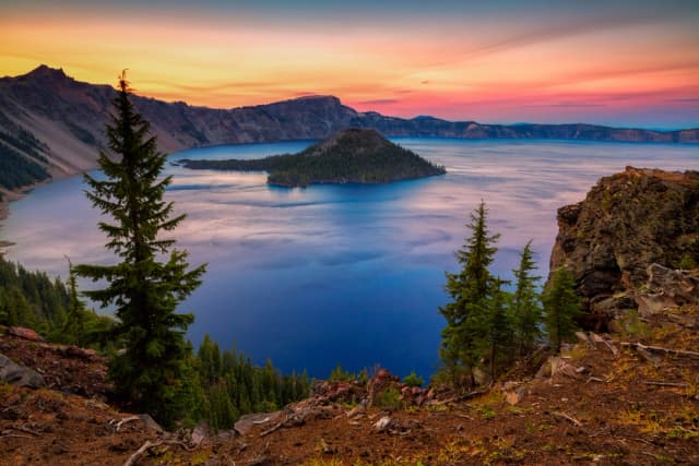 Crater Lake Tour: Self-Guided Drive