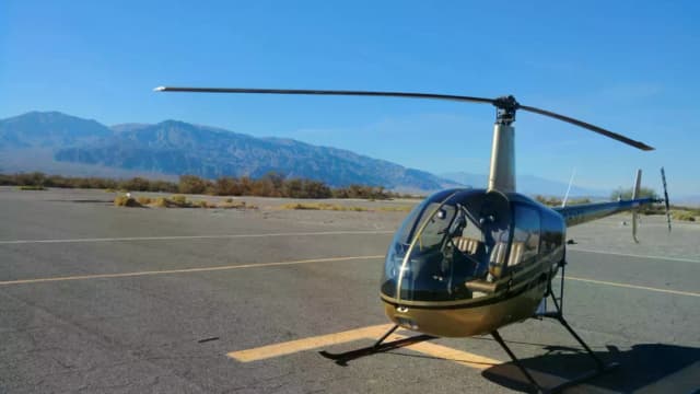 Helicopter Lesson for One w 60 Min Flight Time and 30 Min Ground Lesson