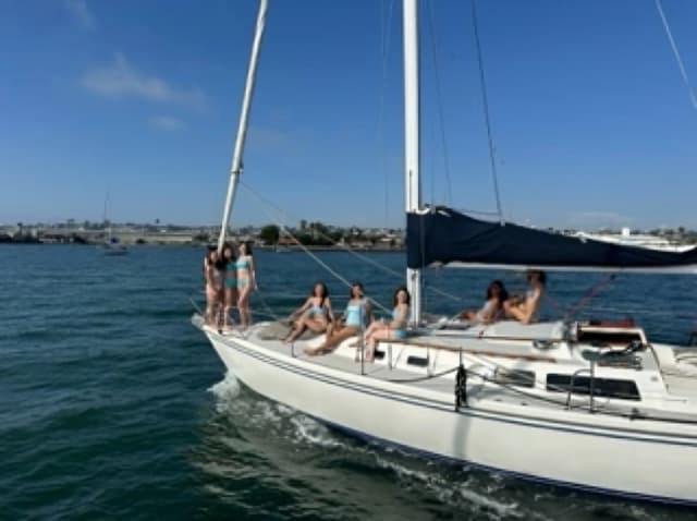 Private Sail - 8 people