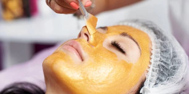 One 60-Minute Signature Facial with 24K Gold Mask