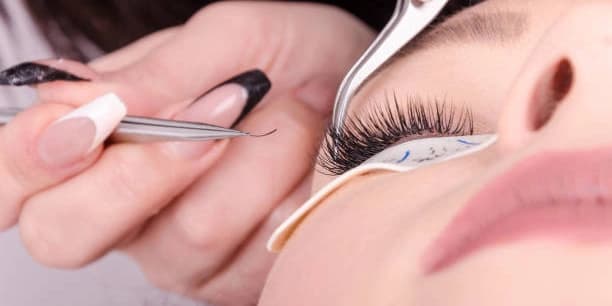 Eyelash Extensions for First-Time Clients