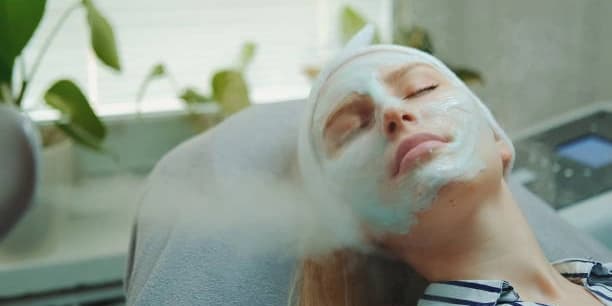 One 60-Minute Signature Facial