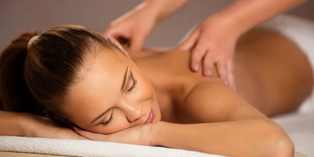 45 Minute Body Massage with Coconut Oil and Free Hot Stones