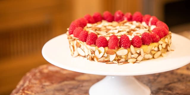 Pie & Tarts Baking Classes for 14 People