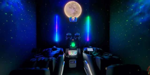 Couples 30 Minute Massage Session (Includes 1 free relaxation add-on)