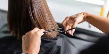 Haircut and Style and Deep Conditioning Treatment