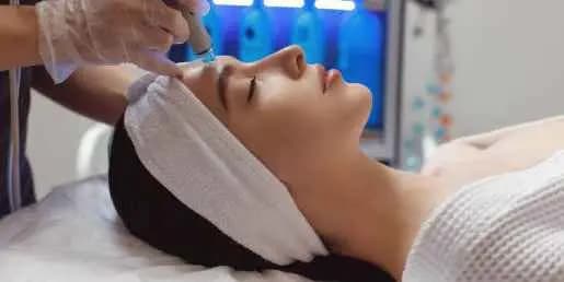 Basic B Hydrating Facial