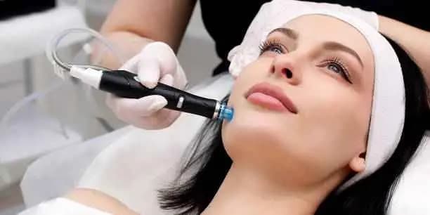 Hydrating Facial and Diamond Microdermabrasion with Take-Home mask; New Client Special