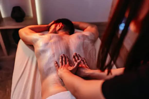 90-Minute Men's Seaweed Body Wrap