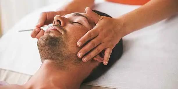 90-Minute Men's Acne Facial