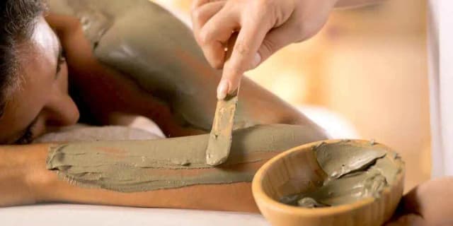 60-Minute Men's Seaweed Body Wrap