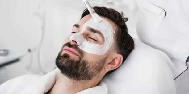 90-Minute Men's Deep Moisturizing Facial