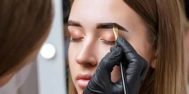 60-Minute Eyebrow Lamination