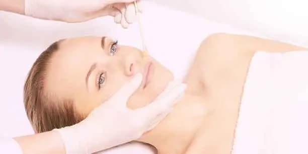 Women's Full Face Wax