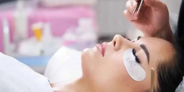 One Full Set of 120 Classic Mink or Sable Eyelash Extensions