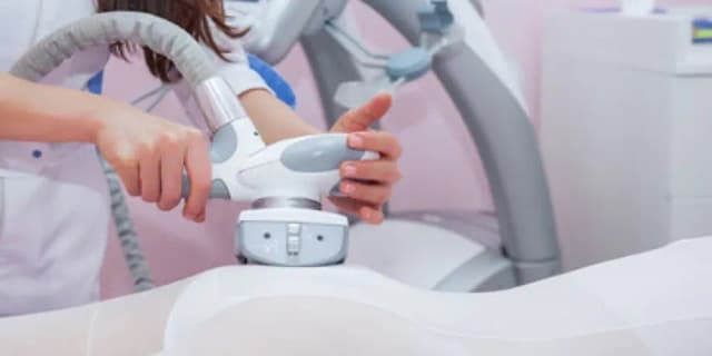 Endermologie (Lipo Massage) & Emslim (Fat Burner)