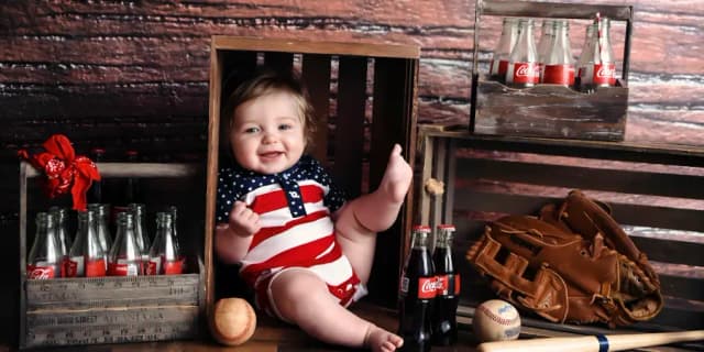 30-Minute In-Studio Photo Shoot for Up to Four