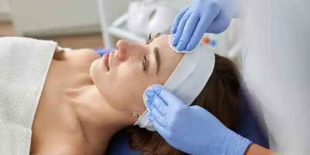 HydraFacial MD with Deep Pore Cleansing Treatment